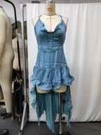 Vestido com Cintura Alta e Decote em V - Veron&Co