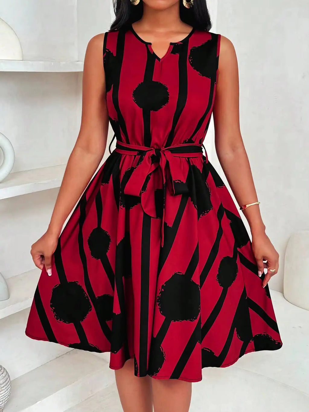 Vestido Mini Estampado em Vermelho e Preto - Veron&Co