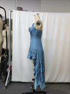 Vestido com Cintura Alta e Decote em V - Veron&Co