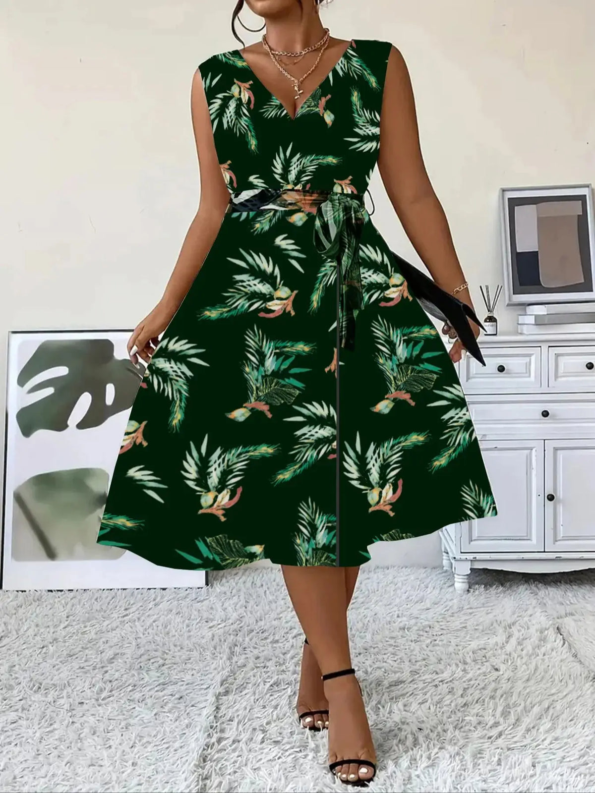Vestido Estampado com Decote em V - Veron&Co
