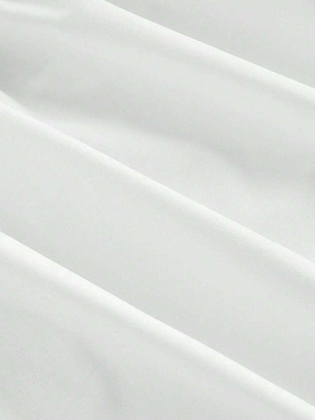 Vestido Curto em Ganga com Costas Nuas - Veron&Co