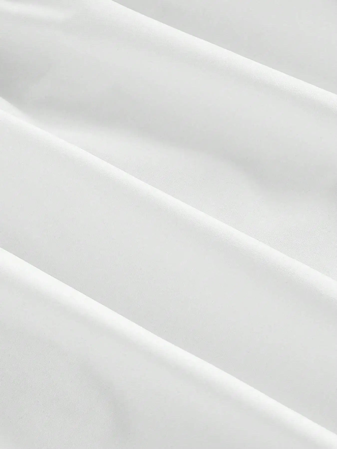 Vestido Curto em Ganga com Costas Nuas - Veron&Co