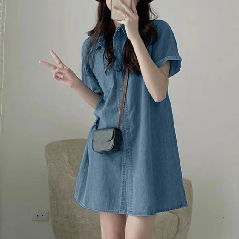 Vestido em Ganga com Corte Camiseiro e Gola Lapela - Veron&Co